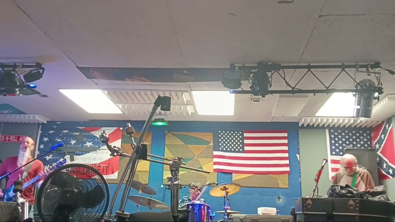 I'm  a Whiskey Rock n Roller/home studio/01/11/26
