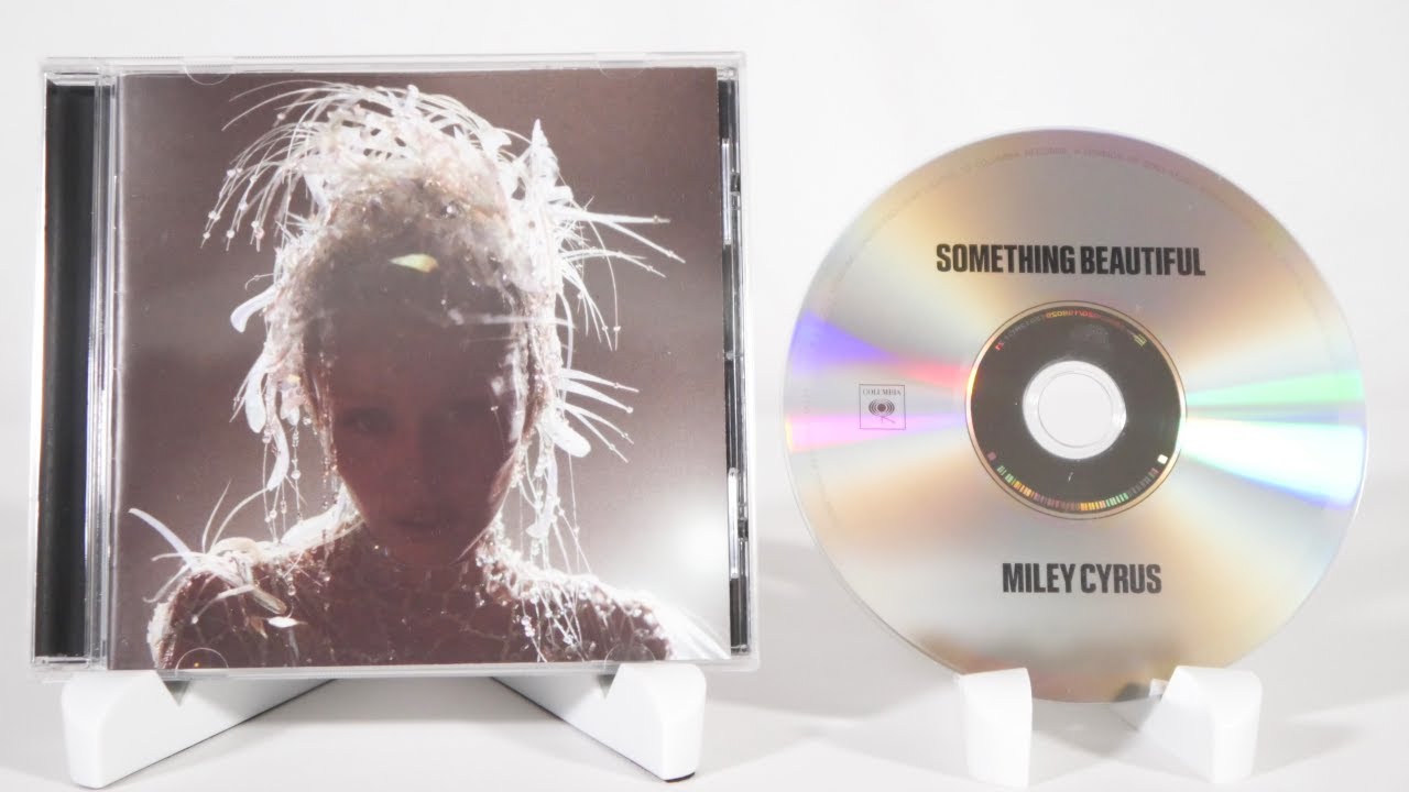 Miley Cyrus - Something Beautiful CD Unboxing