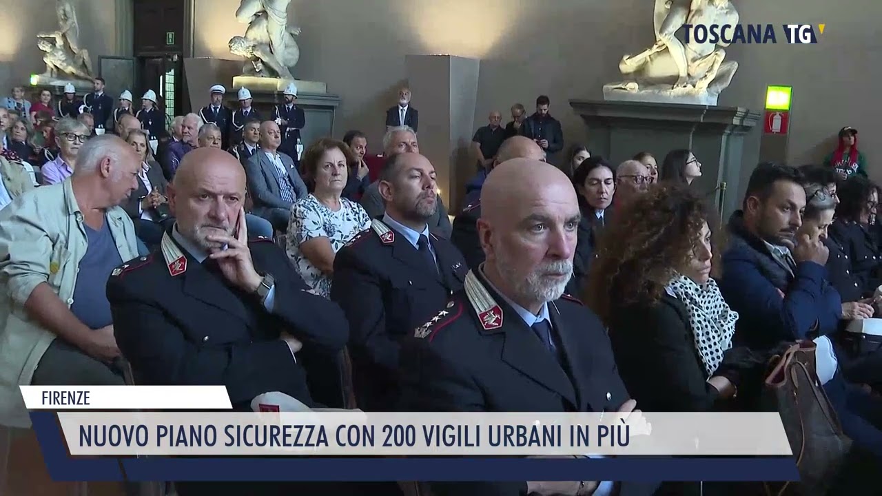 2023-10-16 FIRENZE - NUOVO PIANO SICUREZZA CON 200 VIGILI URBANI IN PIÙ