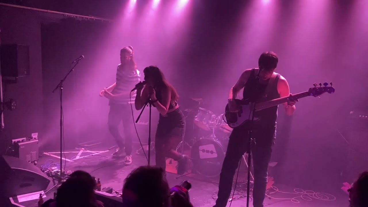 Røyking - Gewoon Gemiddeld - live at Resistor 21-02-2026