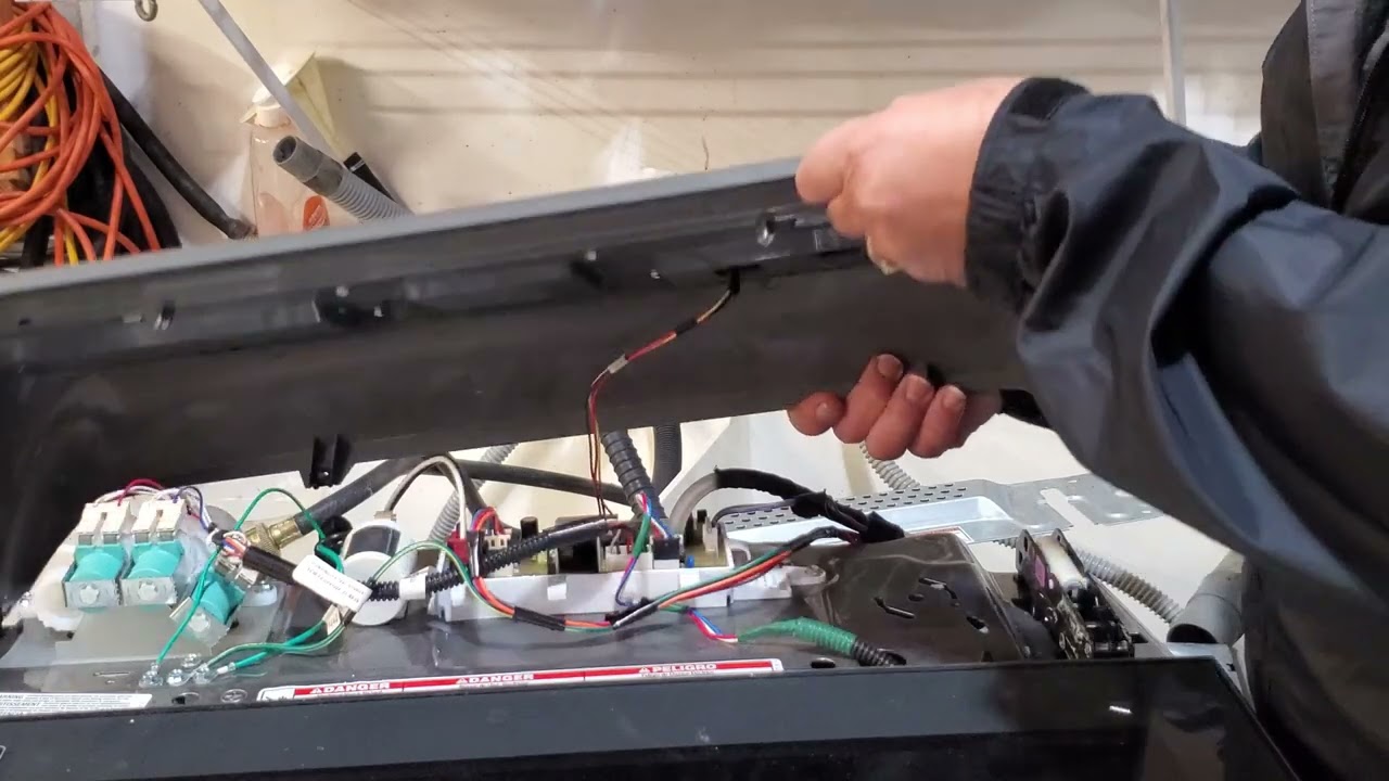 كيفية أصلاح غساله اتوماتيك لايوجد كهربا - my tag washer has no power￼￼