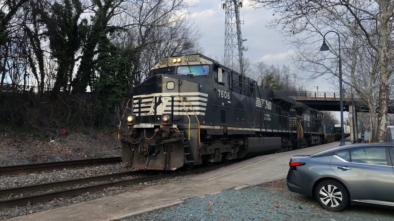 NS 25A in Charlottesville Va #railfanning #railroad #norfolksouthern 