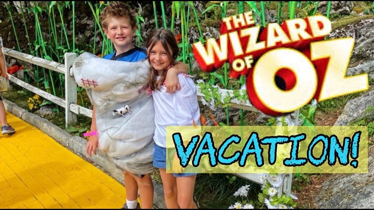 World's Largest WIZARD OF OZ Festival!  Autumn at Oz at the Land of Oz Theme Park