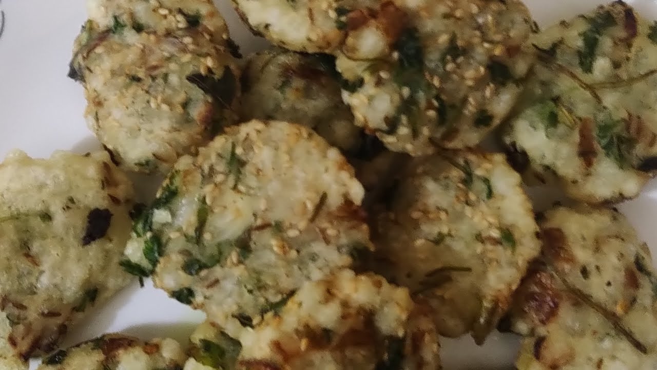 Tasty snack sabudana wada