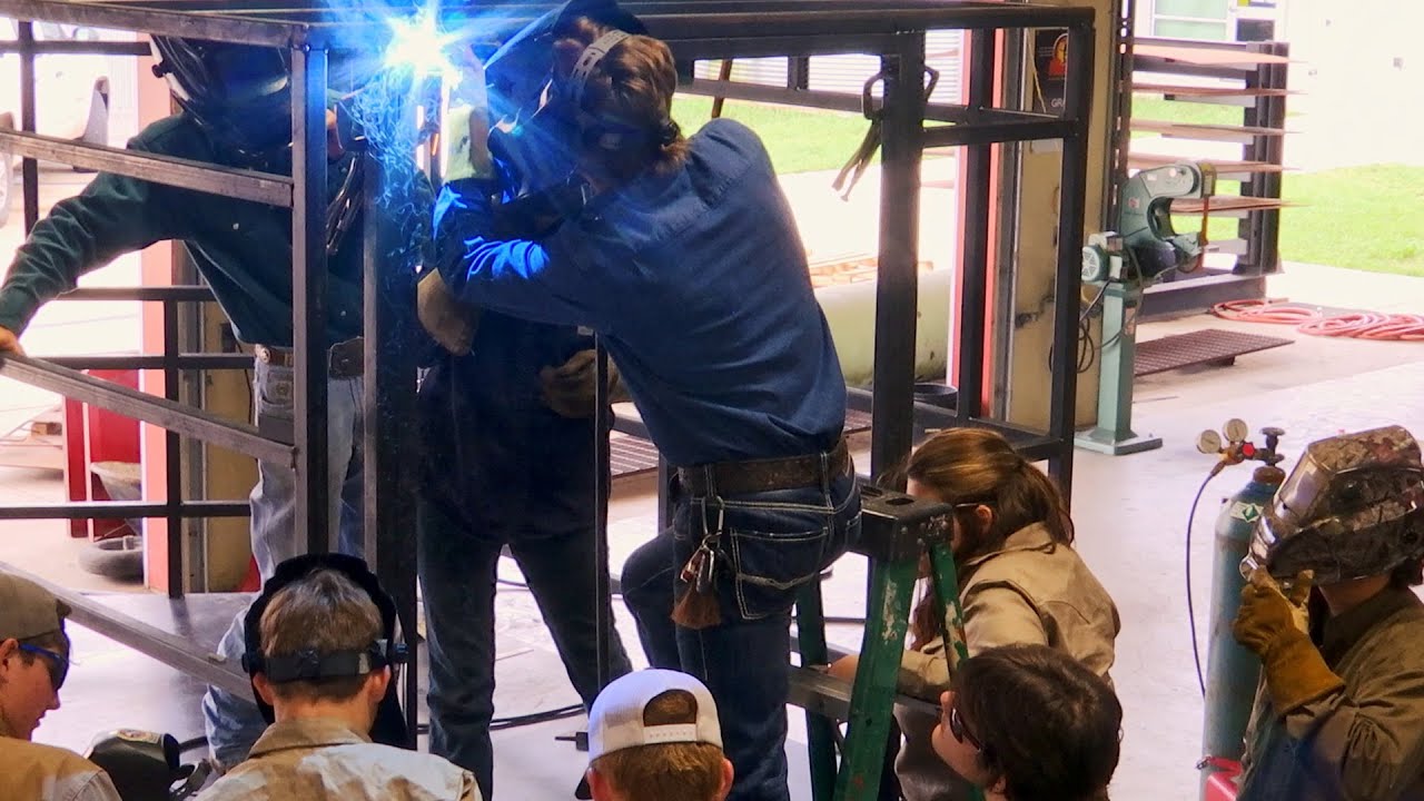 Boerne Welding (Texas Country Reporter)
