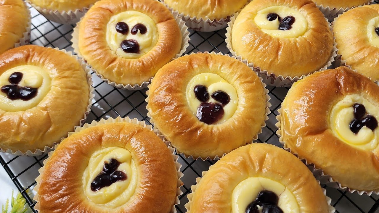BLUEBERRY CHEESE BREAD EMPUK DAN LEMBUT