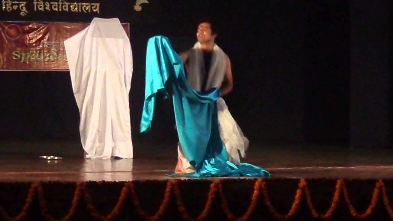 MOKSH- AMAN JAITLY- MONO ACT 1ST PRIZE 2014 SPANDAN - FACULTY OF VISUAL ARTS.