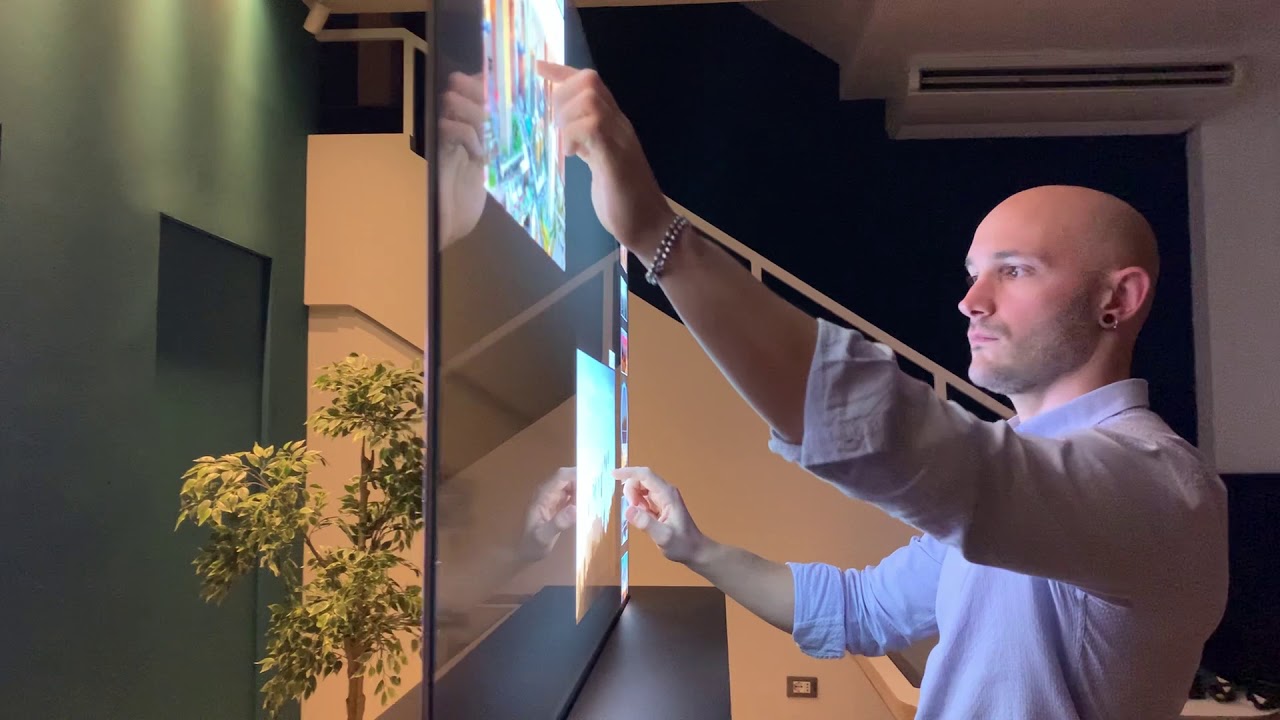 Transparent OLED: il futuro dei display interattivi è già realtà | Touchwindow