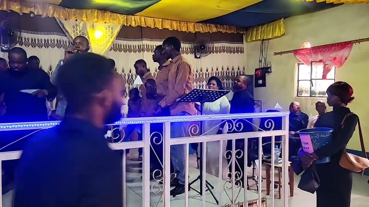 Culte d'action de grâce à la paroisse cité de la paix avec la chorale Messager de la paroisse canaan