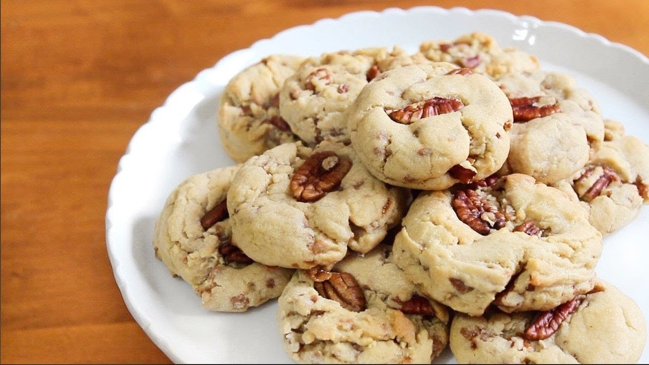 Butter Pecan Cookies Recipe | SweetTreats
