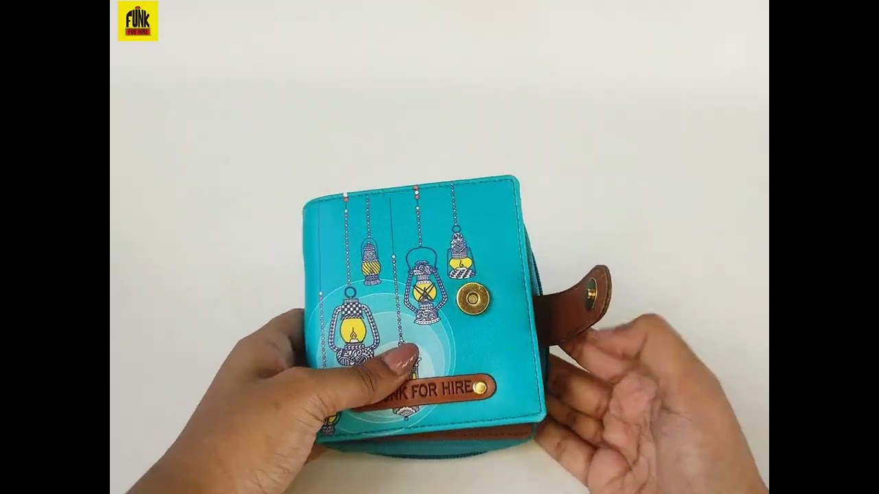 Funk For Hire Women Printed Leatherette Aqua Bi-Fold Loop Wallet