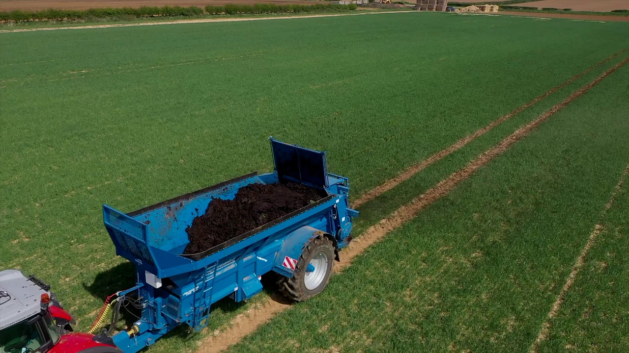 Suggitt Farm Services 2 Bunning Lowlander 175 Heavy Duty muck spreaders
