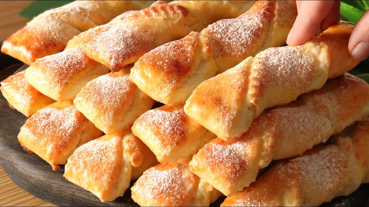 This is the perfect cottage cheese cookie! In just 10 minutes! It simply melts in your mouth!