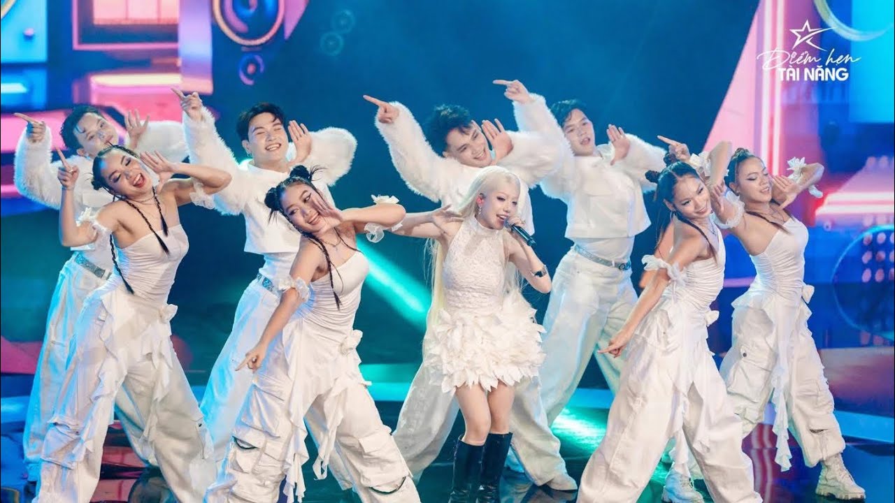 Căn gác mùa hè - Phùng Khánh Linh | Tiết mục khách mời đặc biệt của Điểm hẹn tài năng VTV