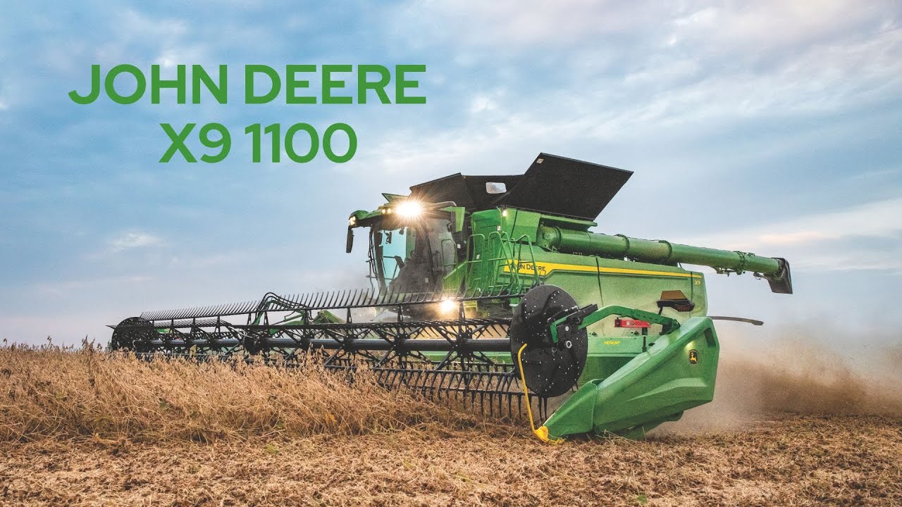 John Deere X9 1100 podczas zbioru soi