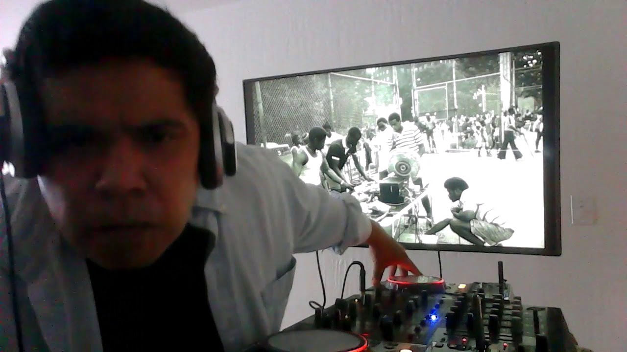 DJ CAELI: Pandemic Streaming Mix - Short Attention & Friends