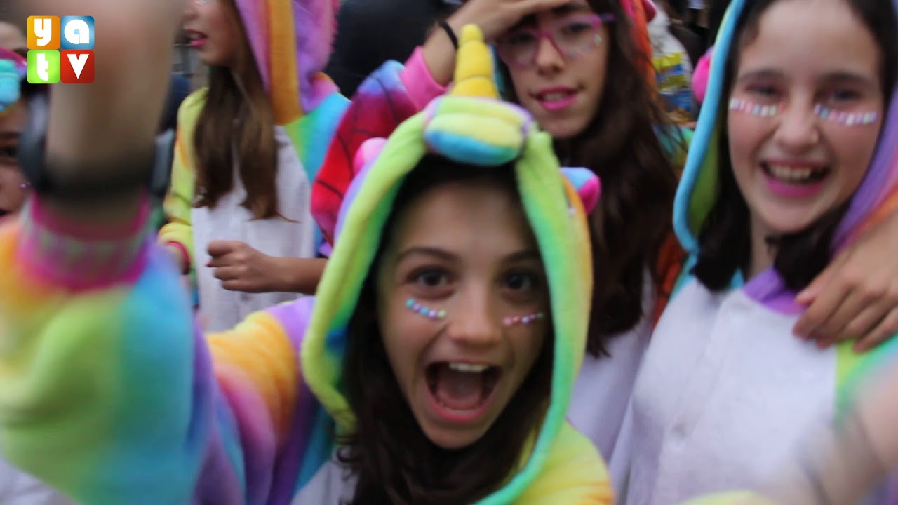 La Cabalgata del Humor da comienzo al Carnaval Especial de Algeciras 2019