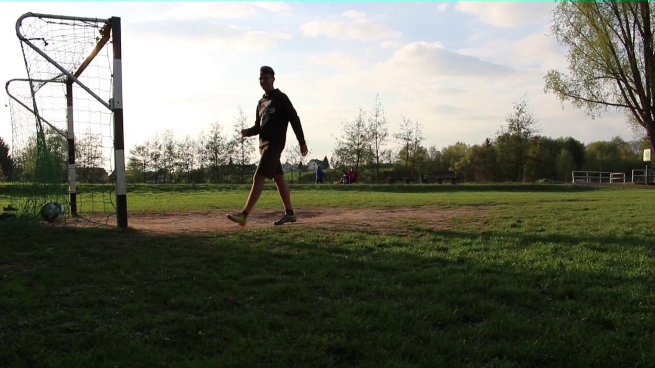 Bolzplatz! Kickz and Fails!