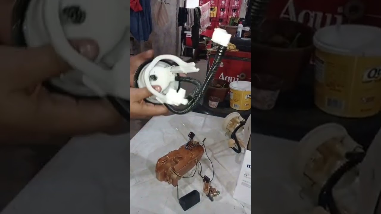 Como trocar o filtro de combustível Honda Civic 2001