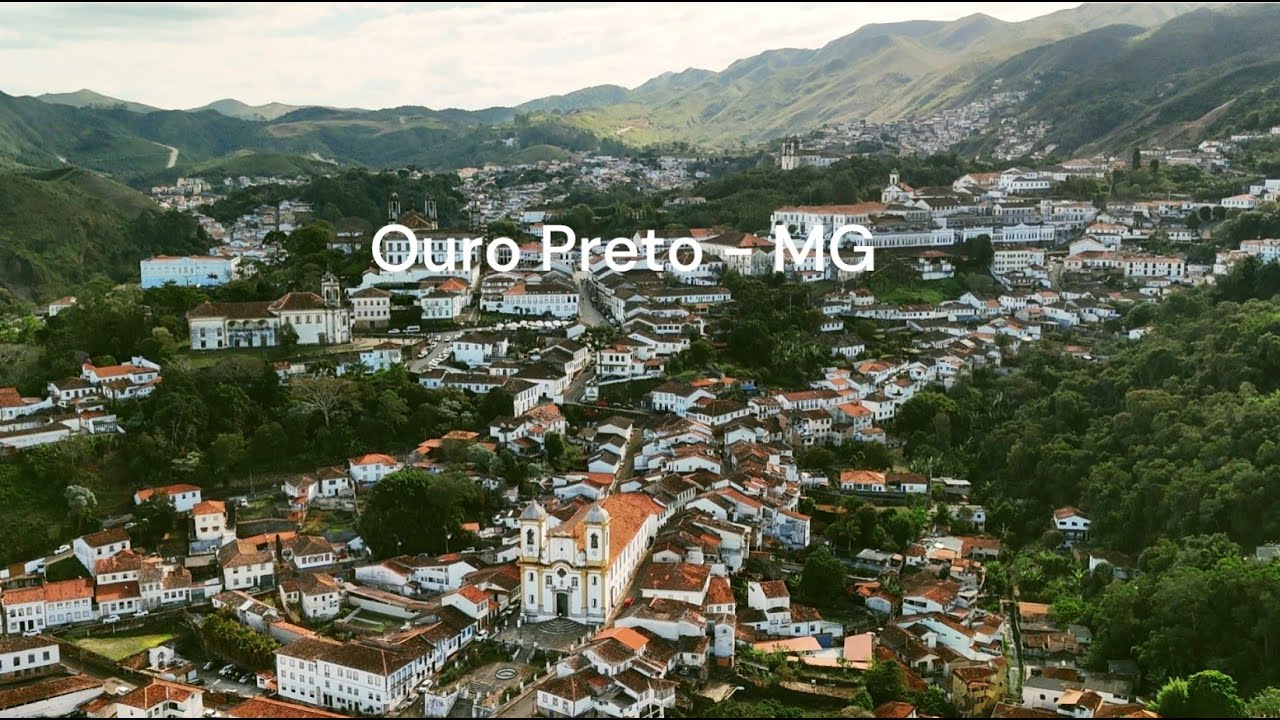 Drone: Ouro Preto, cidade histórica de Minas Gerais