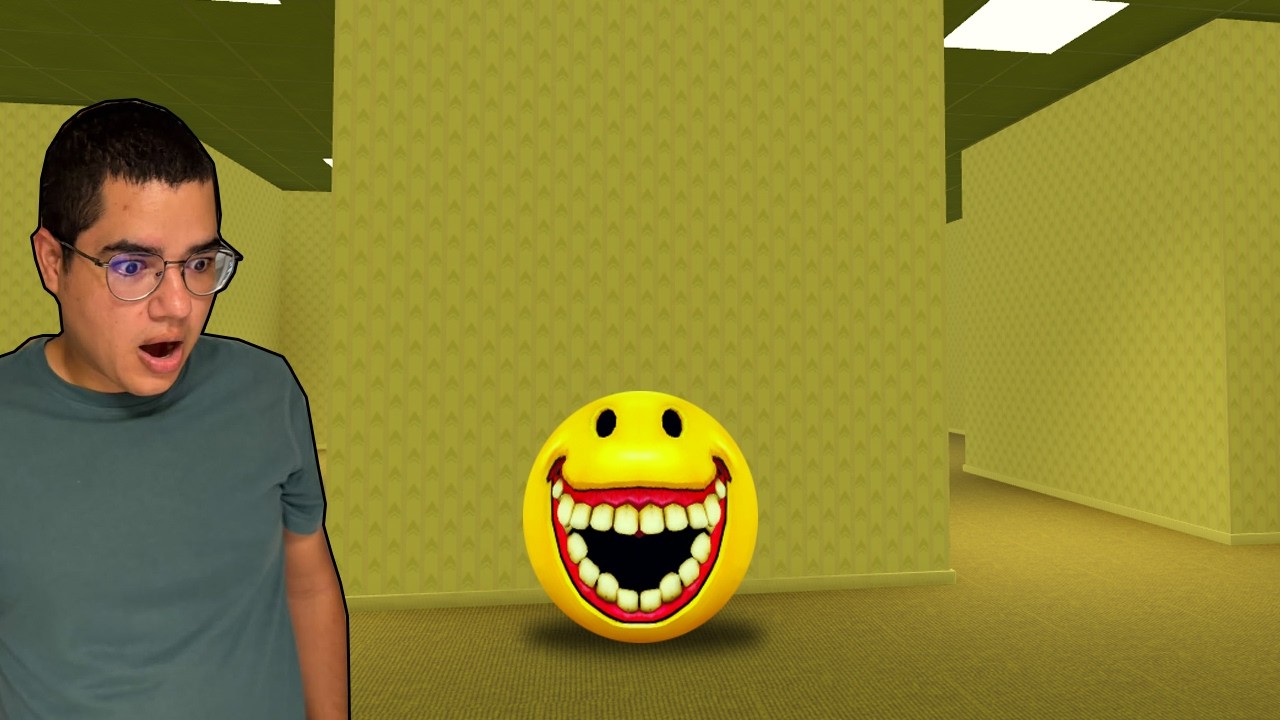 ME TRANSFORMEI NO VERITY NOS BACKROOMS! (ROBLOX - MORPH WORLD)