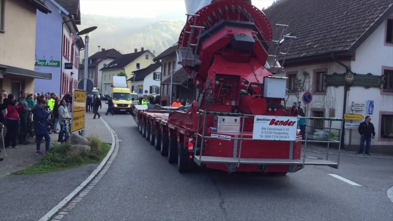 Windrad-Transport zum Windpark Gersbach