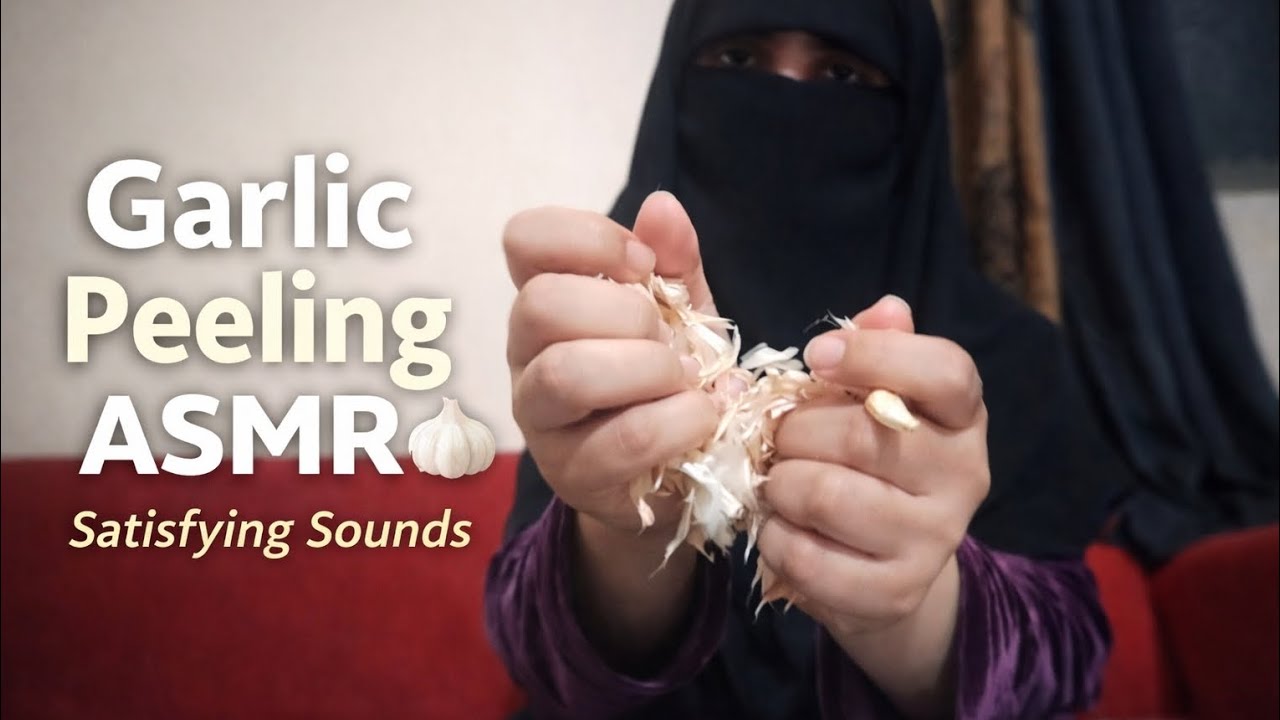 ASMR garlic  peeling 🧄Hashtags:#asmr #garlicasmr #peelingsounds#satisfying #relaxing #asmrsounds