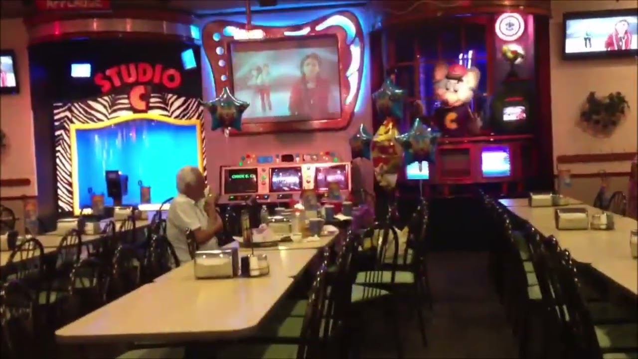 Chuck E. Cheese Methuen - Everybody Have Fun Tonight (April 2012)