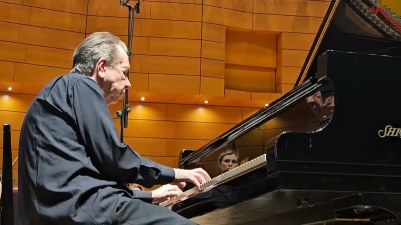 Pletnev    Grieg Carnival Scene op. 19