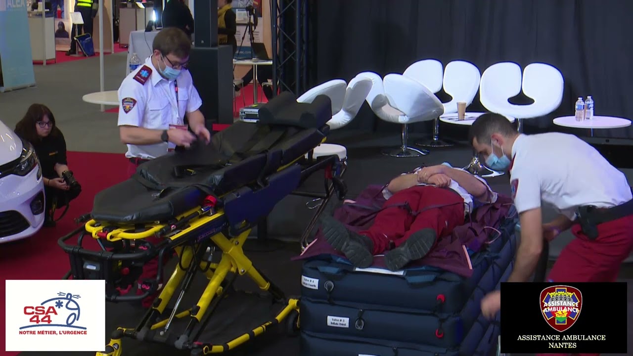 Démonstration ambulancière - Prise en charge d'un patient bariatrique