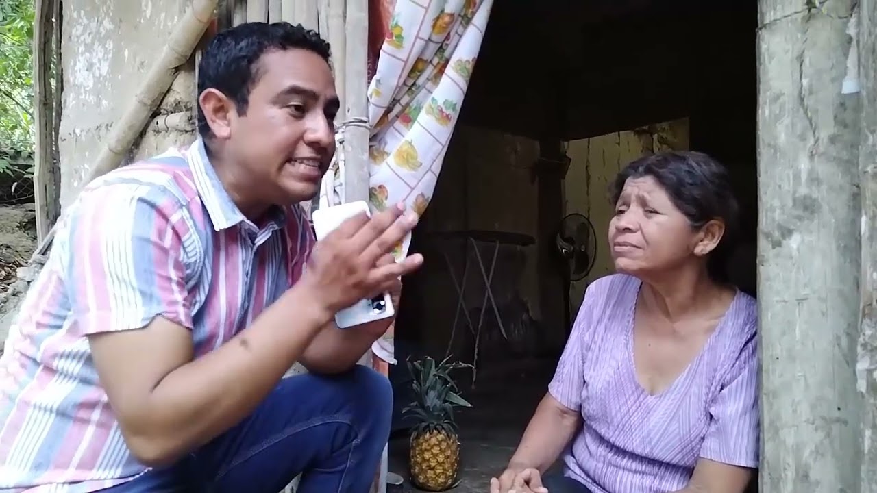 se le caen las cosas, entonces como cargo la piña?