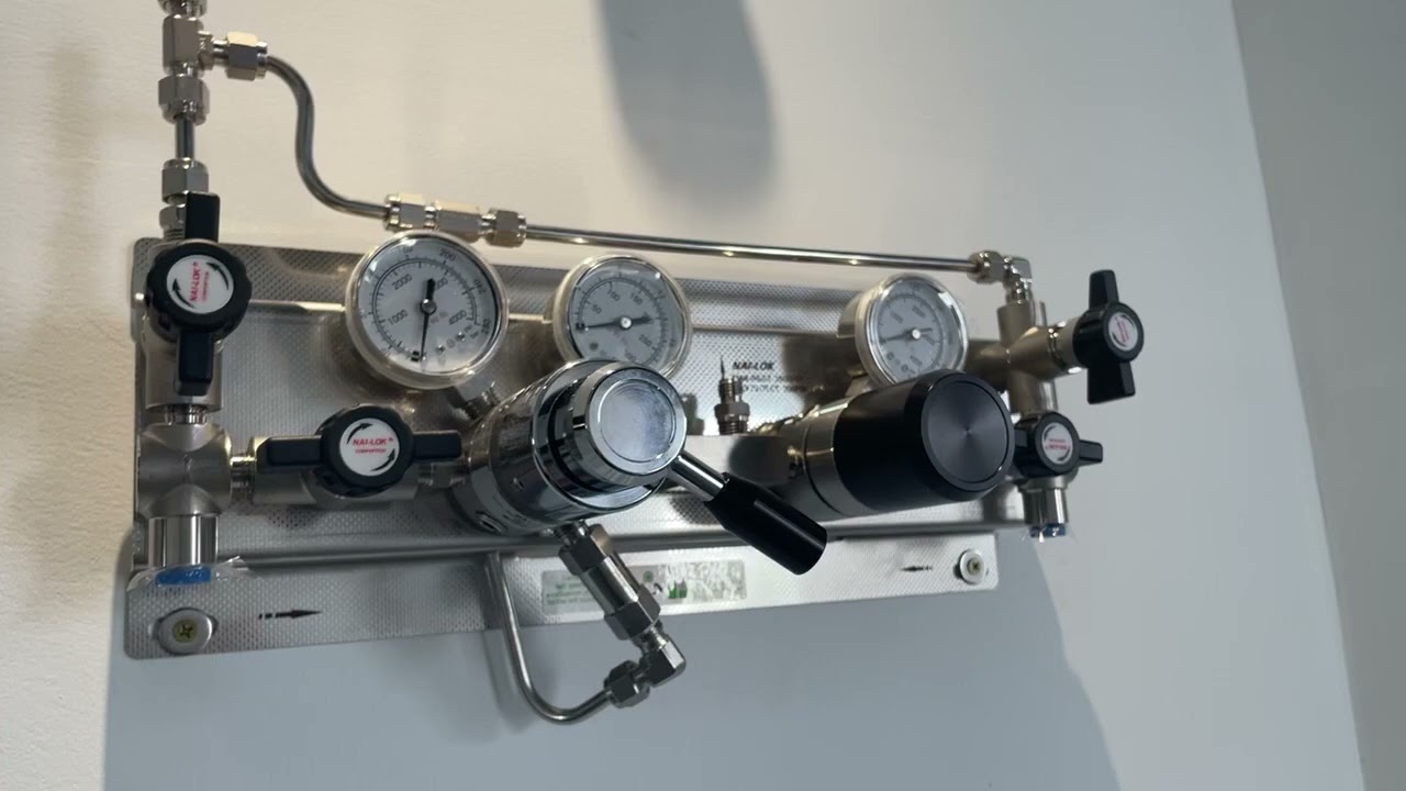 NAI-LOK changeover system pressure regulator Control 1/2/4 gas cylinders.www.nailokgroup.com