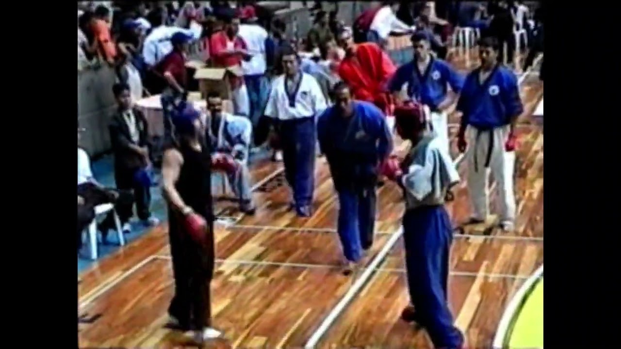 Luis Chino Rodriguez vs Miguel Alicastro - 2000