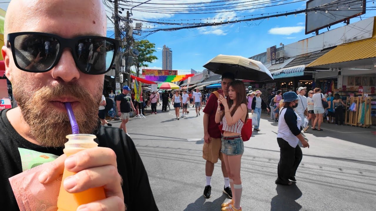 DÜNYA’nın EN BÜYÜK BİT PAZARI - Her Şeyin En Orjinal Çakması ve En Ucuzu 🇹🇭