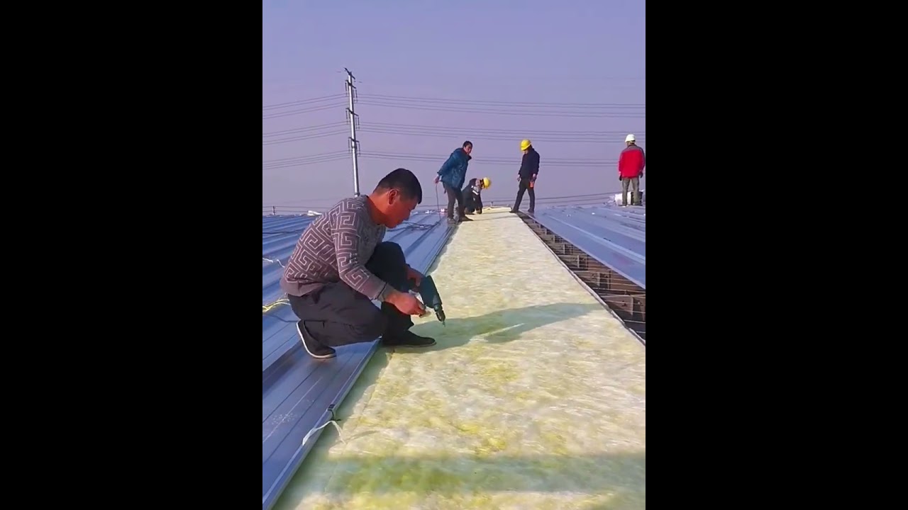 Roofing rockwool laying process