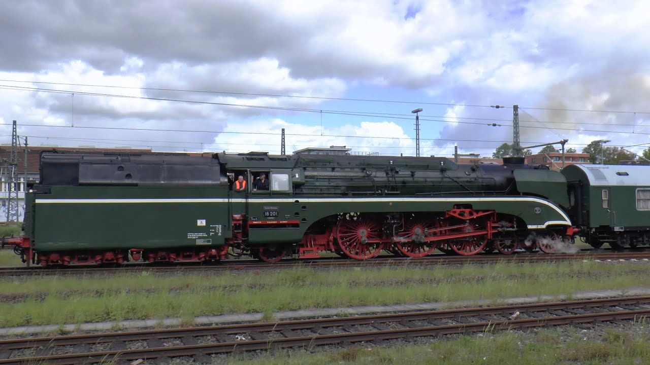 Dampfschnellzug (Kiel -) Lübeck - Putbus | Gezogen von 18 201 | 16.05.2015