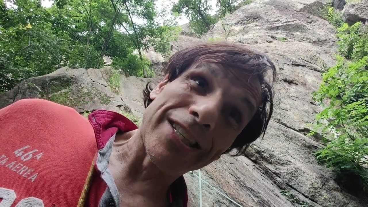 Arrampicata sportiva da solo autosicura - Igor 4a - Caprie - Val di Susa -  selfbelay-lead solo rope