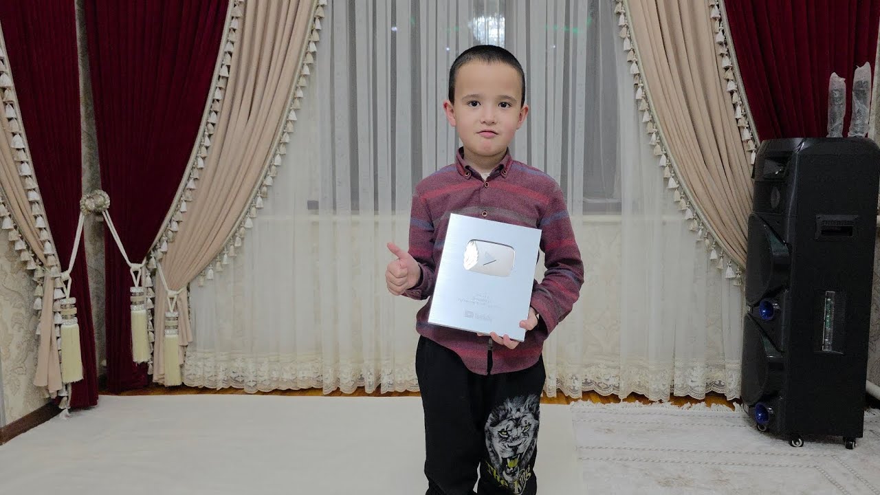 КУМУШ КНОПКА СУЛАЙМОНЖОННИ ХИЗМАТЛАРИ 🙍‍♂️🙍‍♂️😍😍😘😘👍👍🙎‍♂️🙎‍♂️