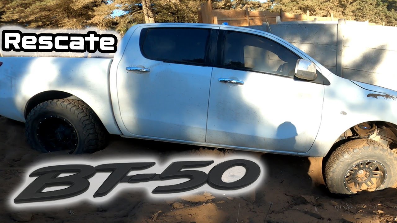 RESCATE Mazda BT50 😎😎😎👌👌👌 Grúa Plataforma