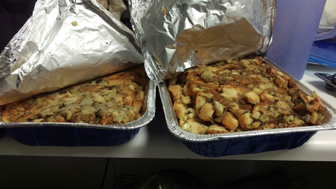 Grandma's Easy and Delicious Sage Stuffing Recipe