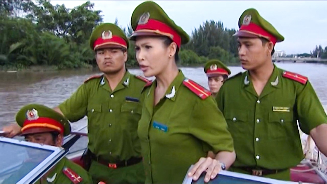 Trinh sát hình sự QUẦN THẢO trên sông truy bắt tên tội phạm có lệnh truy nã  | Phim Hình Sự 2026