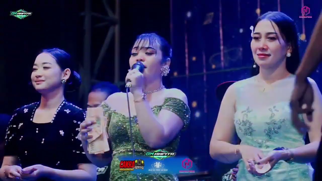 Cincin putih-sinta amelia all artis om rafita