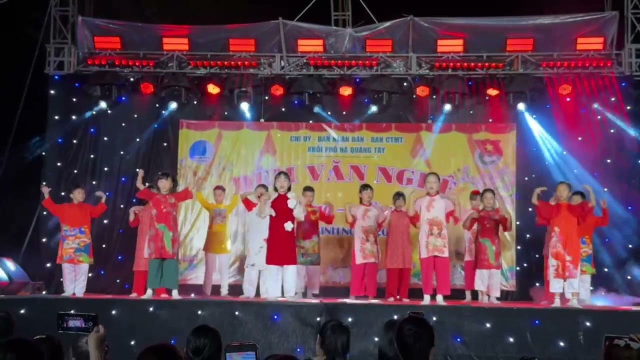 Tết ơi tết à