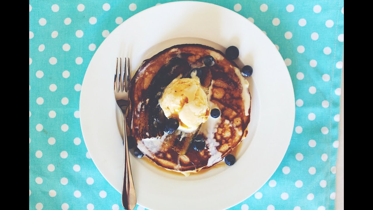 Fluffy Caramelised Banana Pancakes, Yum! | A Tasty Plate