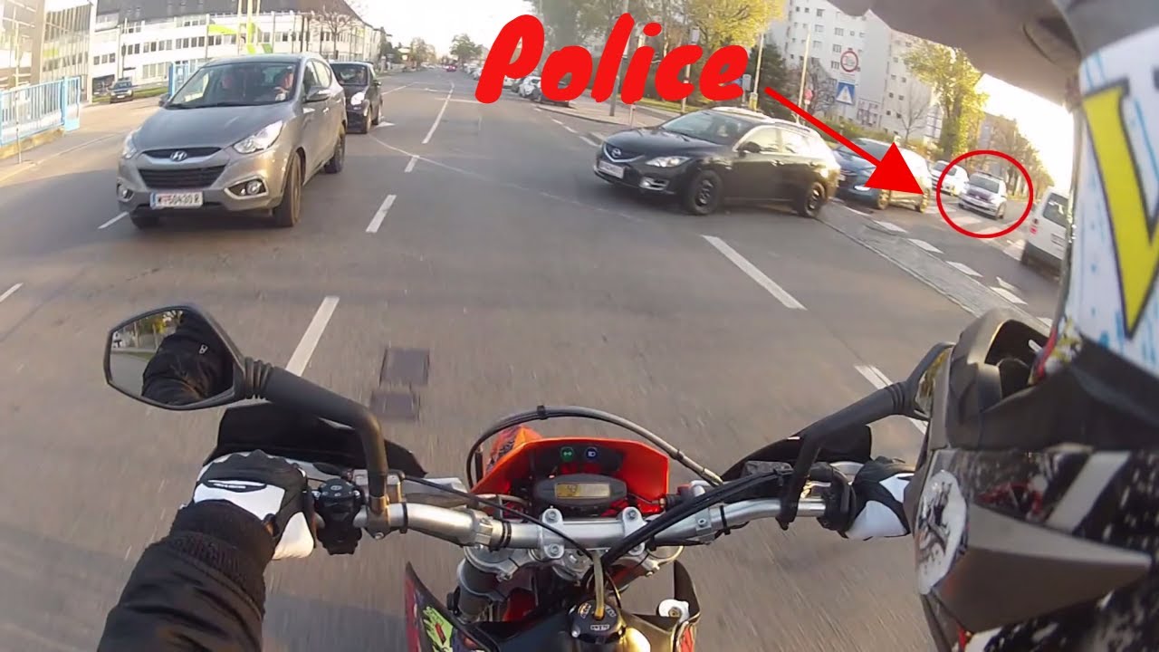 Supermoto Police Chase | Wheelie in front of Police | KTM 660 SMC Vienna