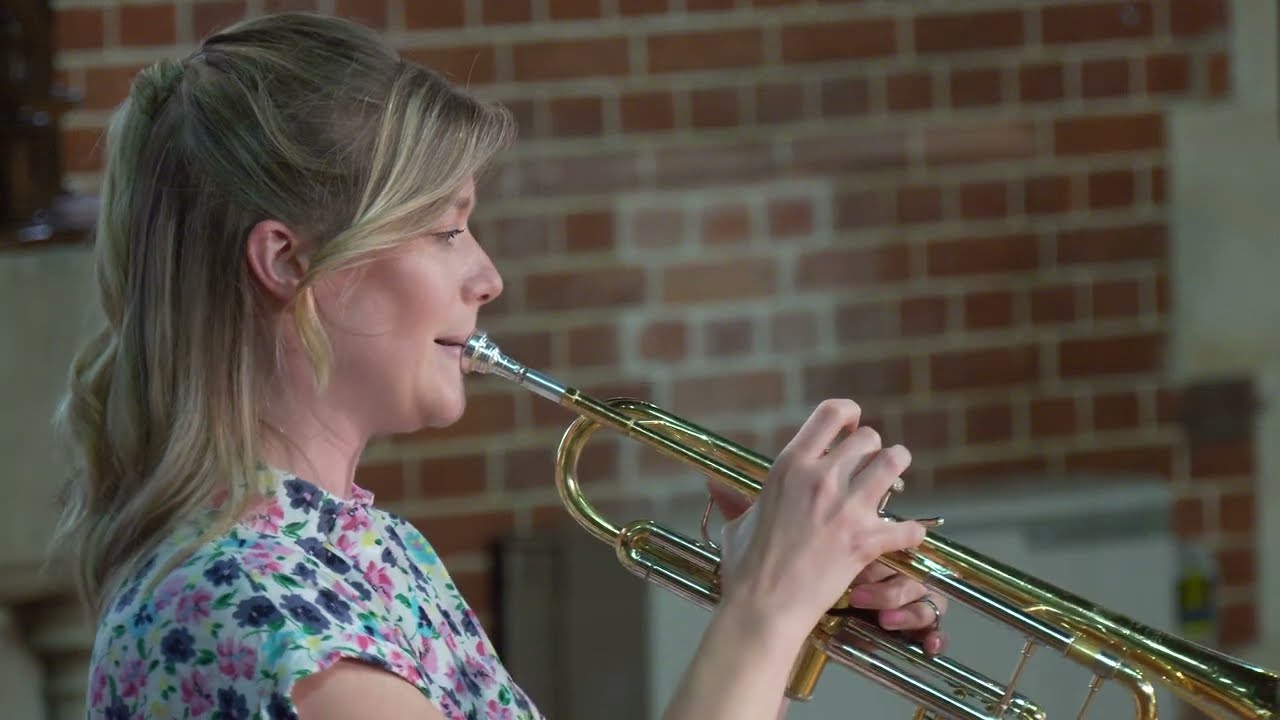 Trumpet Concerto (I. Molto Moderato) - Stephen Dodgson