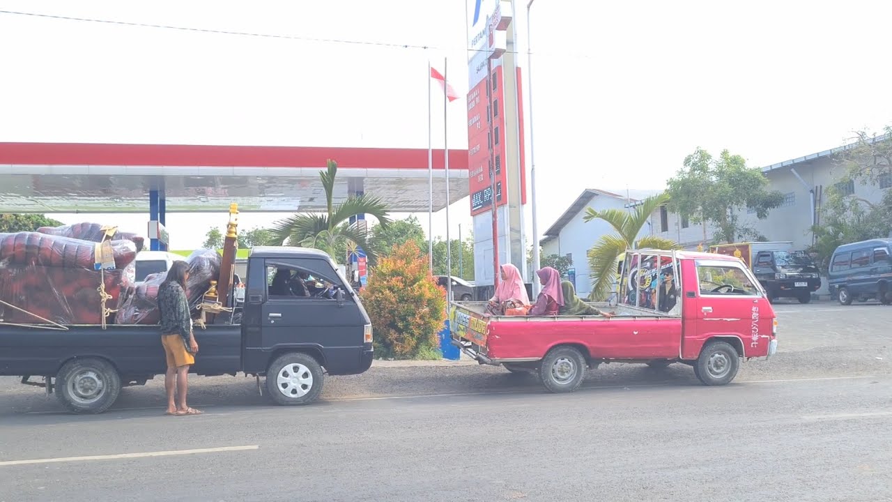 OTW MUAT LAMARAN