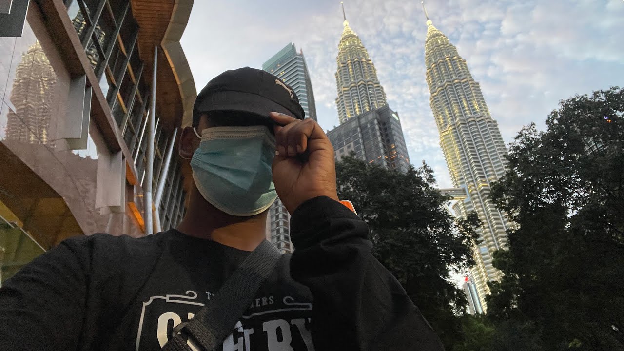 climbing twin towers | Malaysia