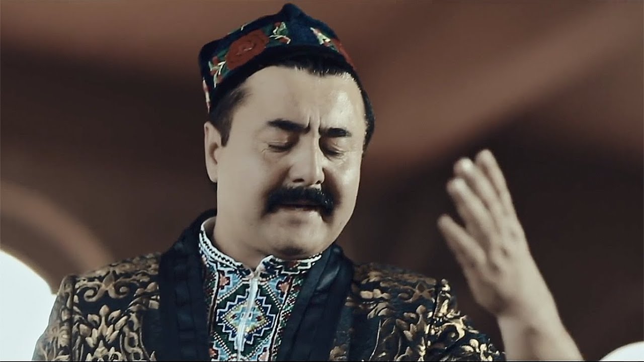Uyghur folk song - Ananurxan (English Subtitles)