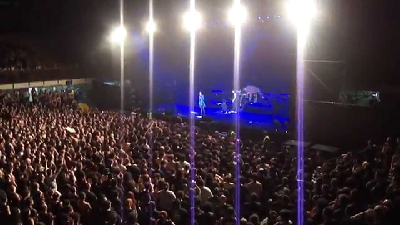 Tarja Turunen - JIJIJI (Cover de Los Redondos)